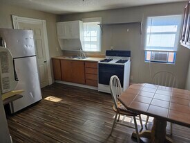 307 Miami Ave, Unit 4 in Leavenworth, KS - Building Photo