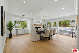 5220 Melvin Ave in Los Angeles, CA - Building Photo - Building Photo