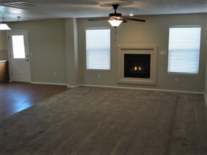 1232 Maple Meadows Dr NE in Rio Rancho, NM - Building Photo - Building Photo