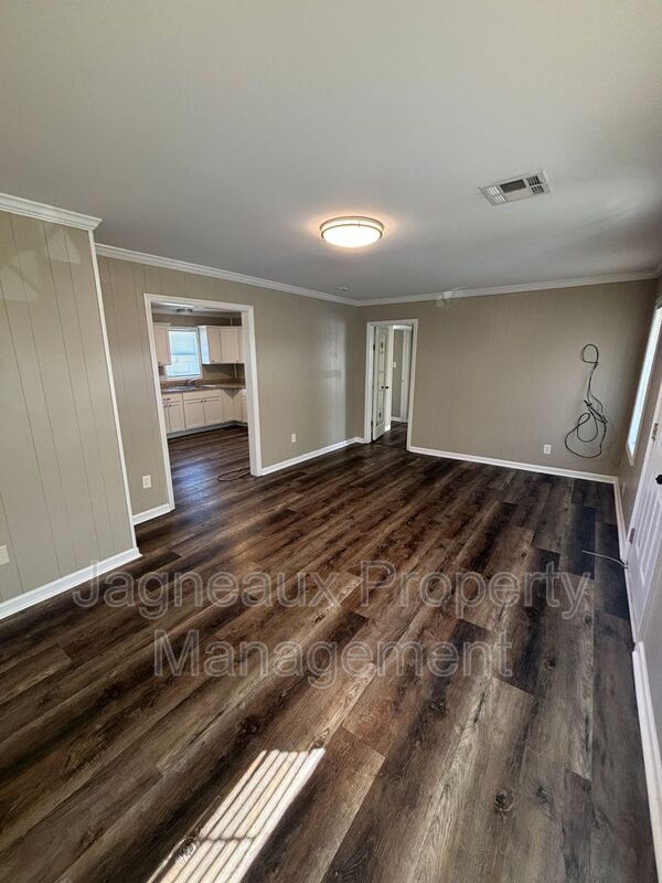 2625 Moeling St in Lake Charles, LA - Foto de edificio - Building Photo