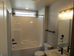 4473 19th St S in Moorhead, MN - Building Photo - Building Photo