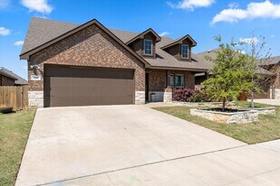 137 Red Hickory Dr in Royse City, TX - Building Photo