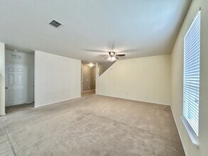 14023 Laurel Br in San Antonio, TX - Building Photo - Building Photo