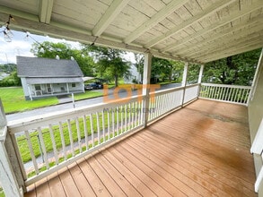 16 N YMCA St in Greenville, SC - Building Photo - Building Photo