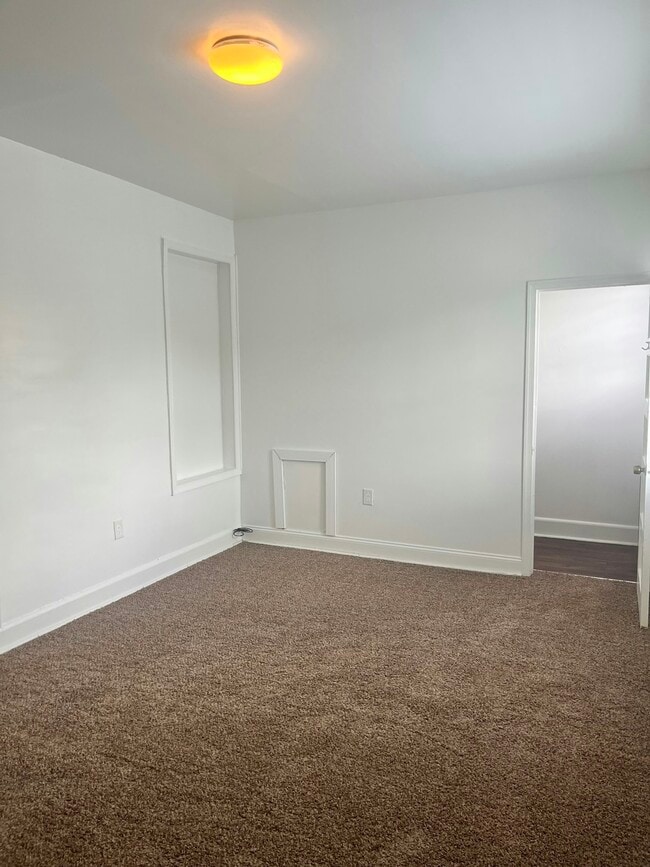 122 W Main St in Elkton, MD - Building Photo - Building Photo