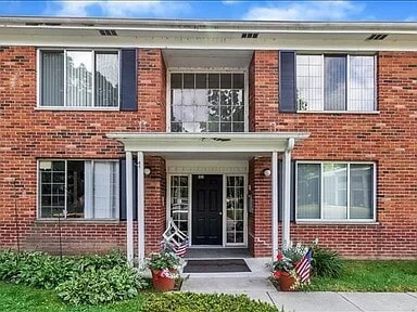 property at 1024 S Brown St