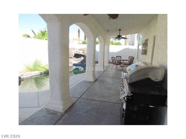 property at 7842 W Gilmore Ave