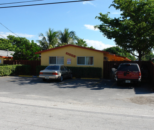 1208-1212 NE 5th Ave in Fort Lauderdale, FL - Building Photo - Building Photo