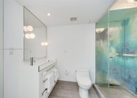 736 Lenox Ave, Unit 1120 in Miami Beach, FL - Building Photo - Building Photo