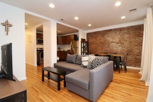 206 Beacon Ave in Jersey City, NJ - Building Photo