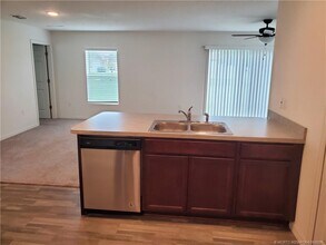 3150 SW Centamino St in Port St. Lucie, FL - Foto de edificio - Building Photo