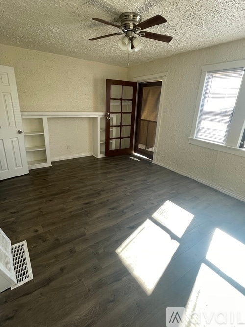 5031 Bakman Ave in Los Angeles, CA - Building Photo - Building Photo