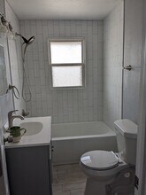 2711 5th Ave, Unit D in Canyon, TX - Building Photo - Building Photo