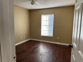 21038 Voyager Blvd in Land O Lakes, FL - Building Photo - Building Photo