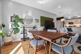 9 Independence Ave in Braintree, MA - Foto de edificio - Building Photo