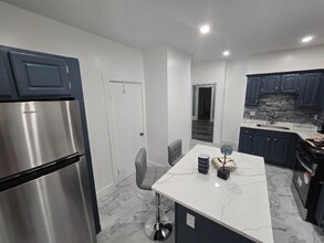 23 Wabeno St in Boston, MA - Building Photo - Building Photo