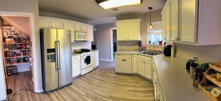 541 Zebra Dr in Kyle, TX - Building Photo - Building Photo