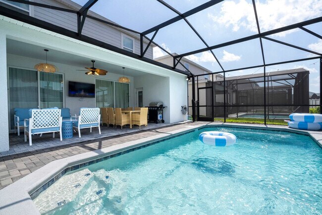 3332 Lilac Wy in Davenport, FL - Foto de edificio - Building Photo