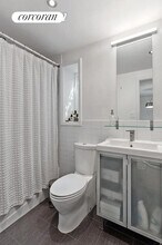 54 Sidney Pl in Brooklyn, NY - Building Photo - Building Photo