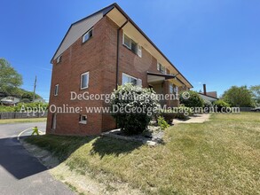 Bennington Townhomes in Rochester, NY - Building Photo - Building Photo