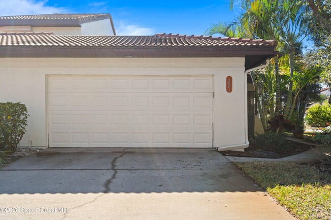 property at 2001 Parkside Pl