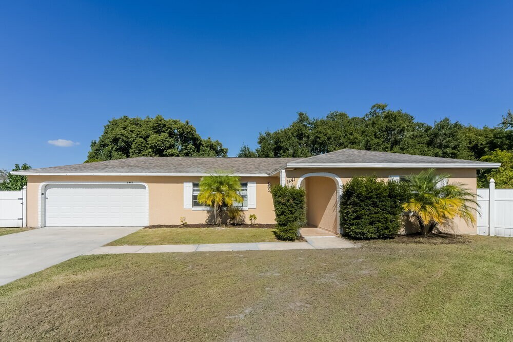 1441 Wendy Ct in Kissimmee, FL - Building Photo