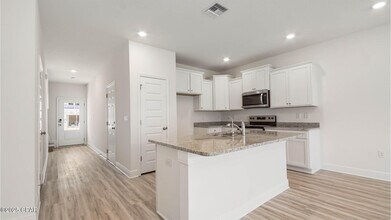 459 Melrose Wy in Panama City Beach, FL - Building Photo - Building Photo