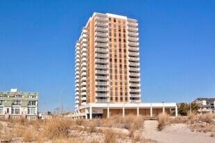 5200 Boardwalk in Ventnor City, NJ - Building Photo