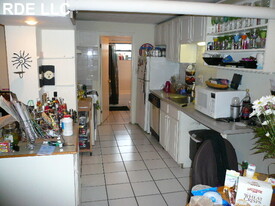83 Pleasant St, Unit B in Brookline, MA - Building Photo
