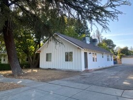 2177 Weston Way in Merced, CA - Building Photo