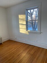 1517 Portland Ave, Unit C in St. Paul, MN - Building Photo - Building Photo