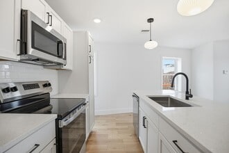 2302 E Norris St in Philadelphia, PA - Building Photo - Building Photo