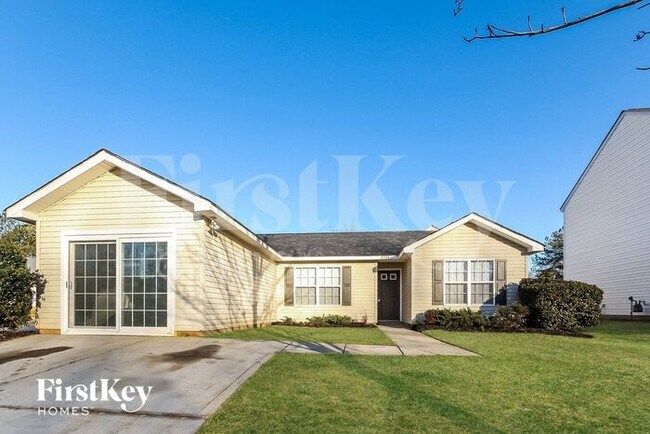 2524 Fairstone Ave in Charlotte, NC - Building Photo - Building Photo