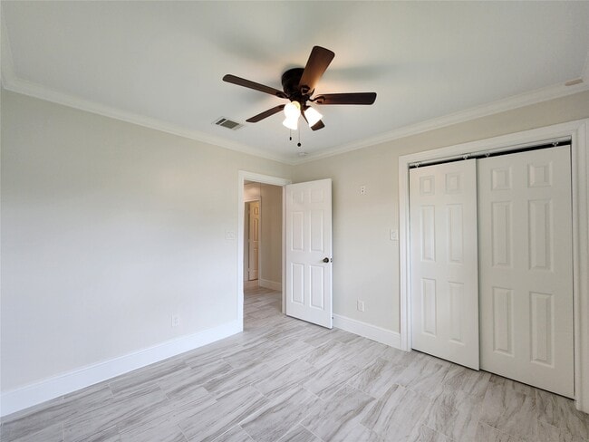 8033 Turquoise Ln