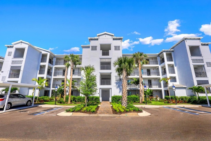 14081 Heritage Landing Blvd, Unit 223 in Punta Gorda, FL - Building Photo