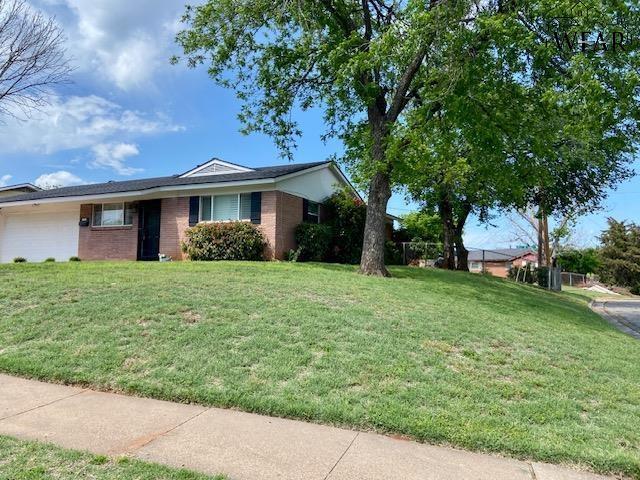 property at 1601 Deer Park Way