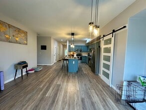 301 Carmel Valley Way in St. Robert, MO - Building Photo - Building Photo