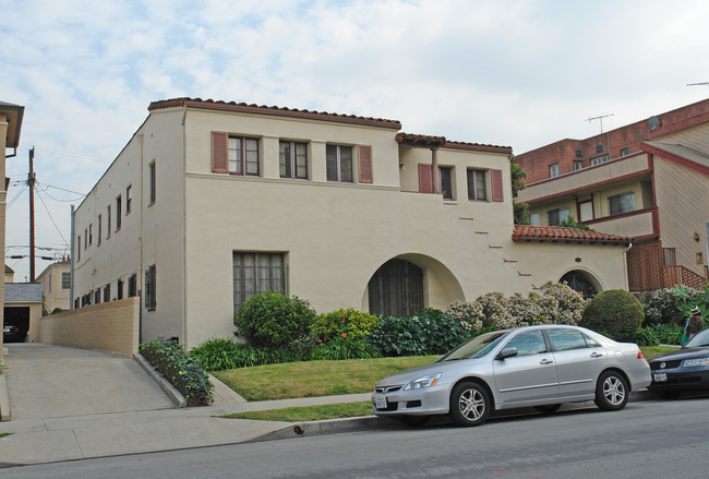 644 S Ridgeley Dr in Los Angeles, CA - Foto de edificio - Building Photo