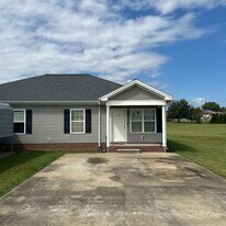 149 Beverly South Rd in Hopkinsville, KY - Building Photo