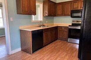 1628 Valmont Ave in Eau Claire, WI - Building Photo