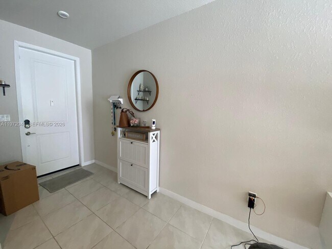 10820 SW 232nd Terrace in Princeton, FL - Building Photo - Building Photo