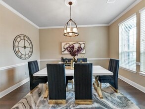 34106 Mill Creek Way in Pinehurst, TX - Building Photo - Building Photo