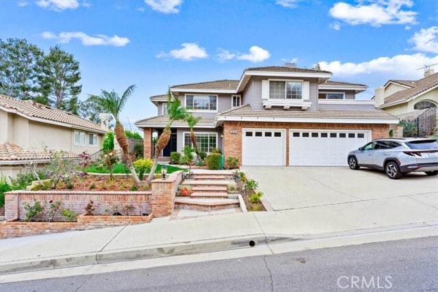property at 2634 N Waterford St