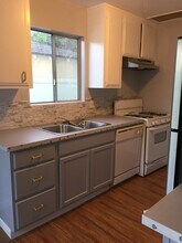 5529 Cartwright, Unit 1/4 in North Hollywood, CA - Building Photo - Building Photo