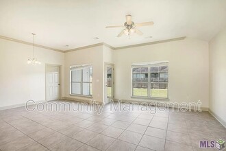 3315 Southlake Ave in Baton Rouge, LA - Building Photo - Building Photo