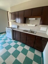 2454 River Rd in Cincinnati, OH - Foto de edificio - Building Photo