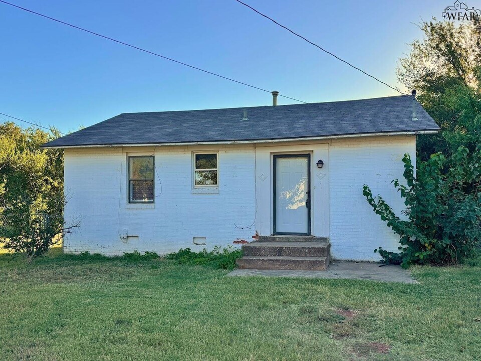 1013 Westerly Pl in Wichita Falls, TX - Building Photo