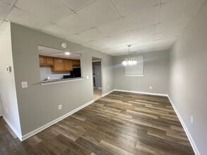 8 Shetland Cir in Reisterstown, MD - Building Photo - Building Photo