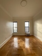 439 9th St in Brooklyn, NY - Building Photo - Interior Photo