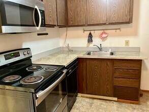 2342 Hilgard Ave, Unit 2342 in Berkeley, CA - Building Photo - Building Photo